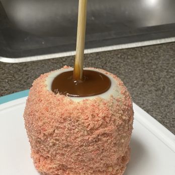 Mimi's Chocolates - strawberry shortcake caramel apple - Chocolatiers & Shops Near Me - Dublin, California