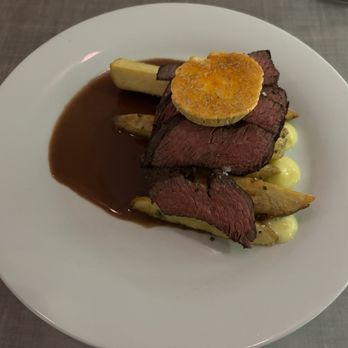 Modern Bar and Restaurant - Steak and frites - New American Near Me - Boise, Idaho Modern Bar and Restaurant - Steak and frites - New American Near Me - Boise, Idaho