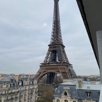 Hôtel Pullman Paris Eiffel Tower - Tower view from the balcony. - Hotels Near Me - Paris, 75 Hôtel Pullman Paris Eiffel Tower - Tower view from the balcony. - Hotels Near Me - Paris, 75