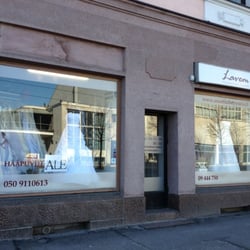 Lavem By Muotitalo Tyynelä - Morsiuspukujen lisäksi myös laaja juhlapukuvalikoima!