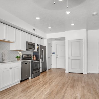 The Exton at University Place Apartments Orem - Apartments Near Me - Orem, Utah The Exton at University Place Apartments Orem - Apartments Near Me - Orem, Utah