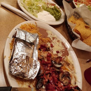 Los Agaves - Monterray chicken - Mexican Near Me - White House, Tennessee
