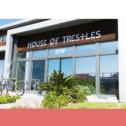 House of Trestles - entrance