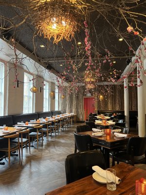 Banyan Bar + Refuge by null