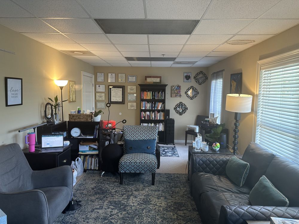 Total Life Counseling & Wellness Center - grief counselor in Stockbridge, GA