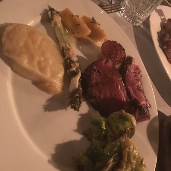 Maple & Ash - Steakhouses Near Me - Chicago, Illinois Maple & Ash - Steakhouses Near Me - Chicago, Illinois