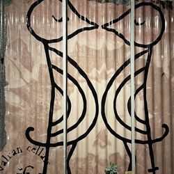 Valcan Cellars Wine Tasting Room - Eternal lovebirds