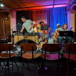 Winter's Jazz Club