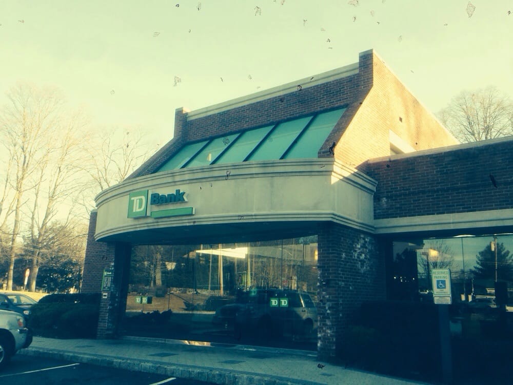 TD BANK Updated October 2024 1521 E Boston Post Rd, Mamaroneck, New