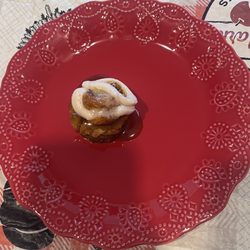 Leslie's Cakes - Mini Pumpkin Caramel Brûlée