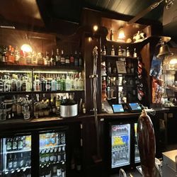 The Grapes - Bar area on main floor
