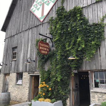 County Cider Company - Cider tasting bar and store - Cideries Near Me - Waupoos, Ontario County Cider Company - Cider tasting bar and store - Cideries Near Me - Waupoos, Ontario