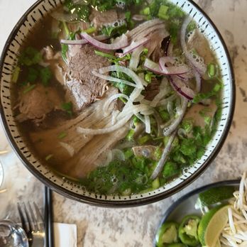 Four Seasons - Vietnamese Kitchen - Combination pho - Vietnamese Near Me - Reno, Nevada Four Seasons - Vietnamese Kitchen - Combination pho - Vietnamese Near Me - Reno, Nevada