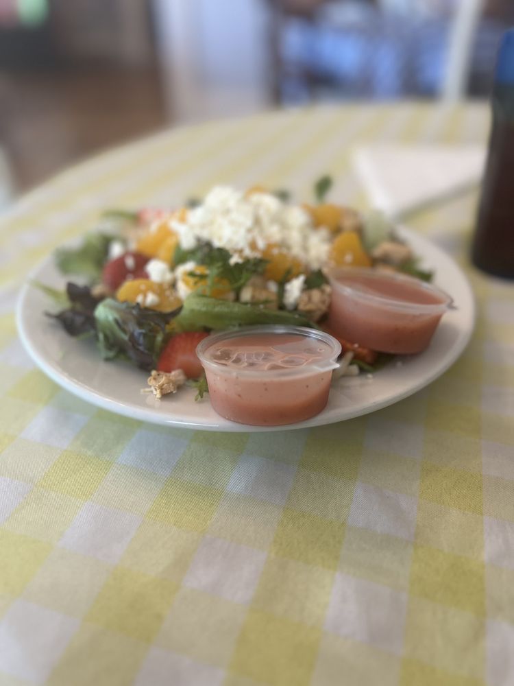 MCNEELY’S PLACE Updated October 2024 91 Photos & 22 Reviews 301