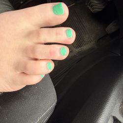 Amour Nails