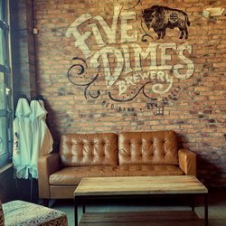 Five Dimes Brewery - Comfortable spot