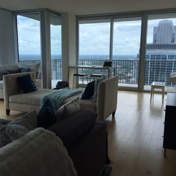 The VUE Charlotte - The spectacular great room views. - Apartments Near Me - Charlotte, North Carolina The VUE Charlotte - The spectacular great room views. - Apartments Near Me - Charlotte, North Carolina