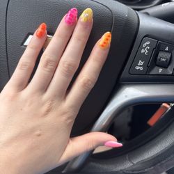 Summer nails
