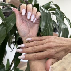 Deja Nail Spa