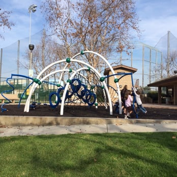 Marine Avenue Park - Cool park for kids 6 and up - Parks Near Me - Manhattan Beach, California Marine Avenue Park - Cool park for kids 6 and up - Parks Near Me - Manhattan Beach, California
