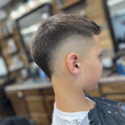 Sam's Barber Shop - Kids cut