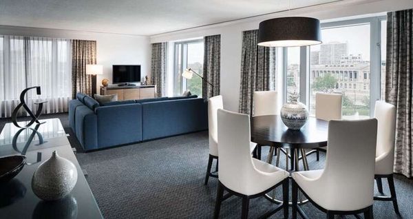 The Logan Philadelphia, Curio Collection by Hilton by null