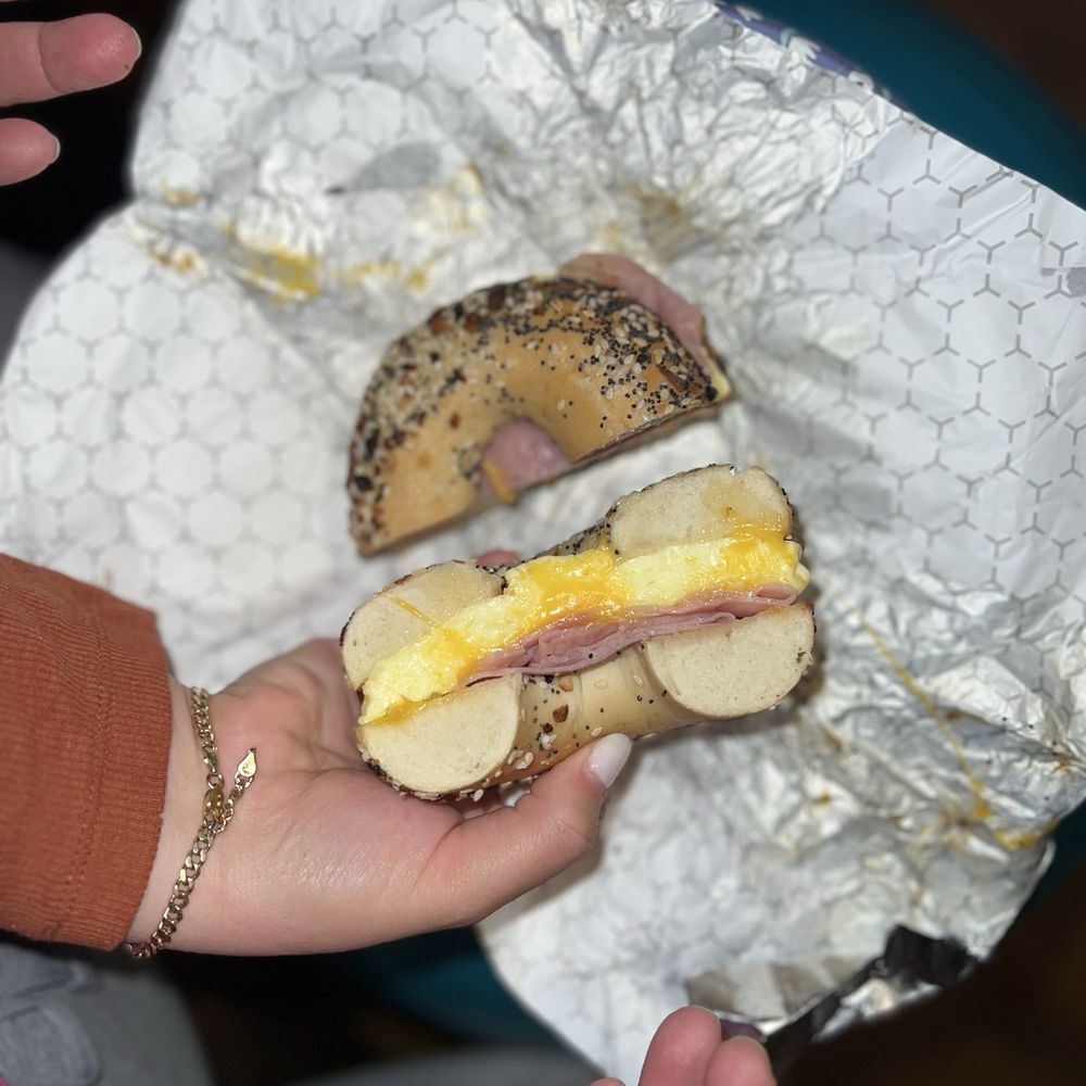 5th Ave Bagelry - Bagels Near Me - Whittier, California