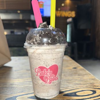 Bake'n Babes - Slutty milkshake - Desserts Near Me - Tampa, Florida