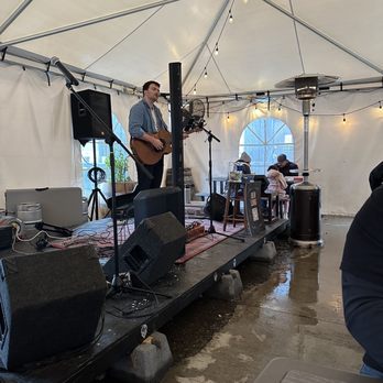 1700 Brewing - Musician playing at their 2 year anniversary party! - Breweries Near Me - Newport News, Virginia 1700 Brewing - Musician playing at their 2 year anniversary party! - Breweries Near Me - Newport News, Virginia