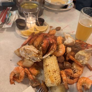 Cracked Crab - Single bucket - Seafood Near Me - Pismo Beach, California Cracked Crab - Single bucket - Seafood Near Me - Pismo Beach, California
