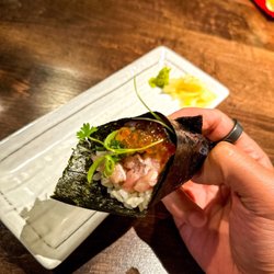 Sushi By The Heights - Tuna, uni, ikura hand roll