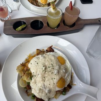 Broken Yolk Cafe - Breakfast & Brunch Near Me - Las Vegas, Nevada