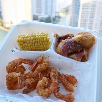 Crabman 305 Miami - Www.Stayeatinbruh.Com - Seafood Near Me - Opa-locka, Florida
