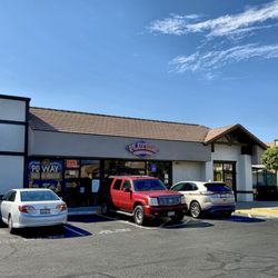 Poway Social House - Outside