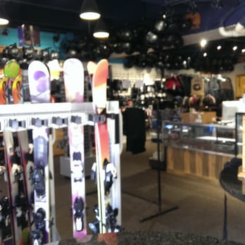 Blue River Sports Ski & Snowboard Rental - Ski & Snowboard Shops Near Me - Breckenridge, Colorado Blue River Sports Ski & Snowboard Rental - Ski & Snowboard Shops Near Me - Breckenridge, Colorado
