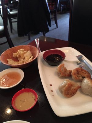 Chin's Kitchen by null