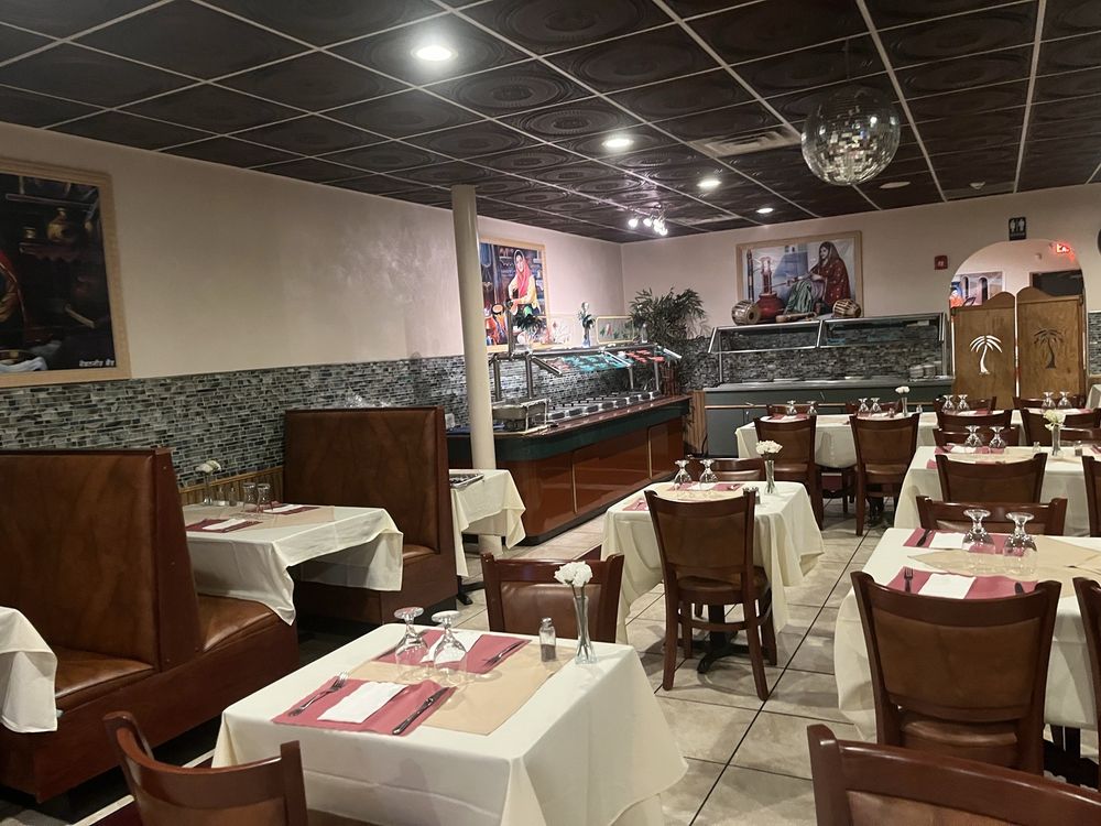 Food from Royal India Grill