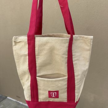 T-Mobile - Free Tote! Thanks T-Mobile! - Mobile Phones Near Me - Ventura, California