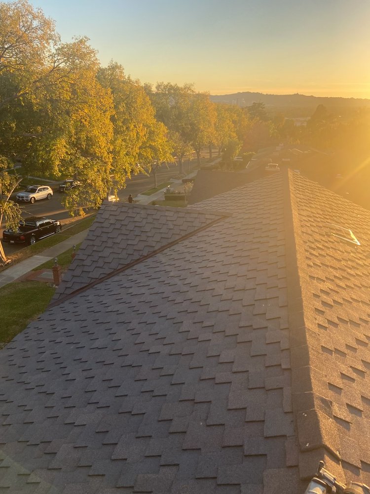 Slide of The Best West Roofing