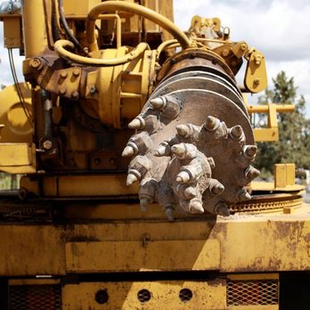 Cloverdale Fence Company - a close up of a machine - Fences & Gates Near Me - Bend, Oregon Cloverdale Fence Company - a close up of a machine - Fences & Gates Near Me - Bend, Oregon