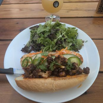 Wayfinder Beer - Cauliflower Banh Mi Sandwich, Brujos Double Dry-Hopped Hazy IPA - Breweries Near Me - Portland, Oregon Wayfinder Beer - Cauliflower Banh Mi Sandwich, Brujos Double Dry-Hopped Hazy IPA - Breweries Near Me - Portland, Oregon