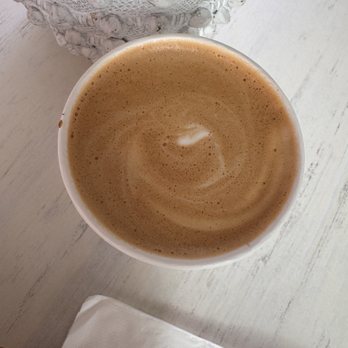 Blue Palm Mission Beach - Vanilla latte - Coffee & Tea Near Me - San Diego, California Blue Palm Mission Beach - Vanilla latte - Coffee & Tea Near Me - San Diego, California