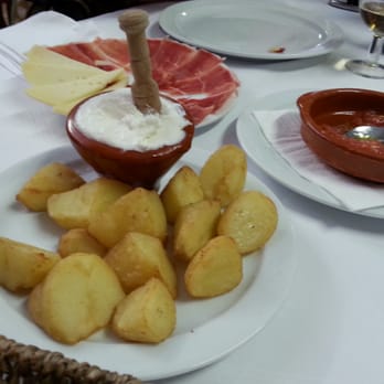 Maigmó - Aperitivos tópicos. - Spanish Near Me - Tibi, A