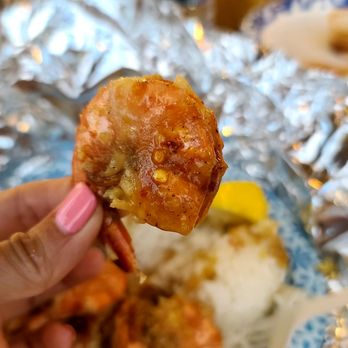 Giovanni’s Shrimp - Seafood Near Me - Honolulu, Hawaii