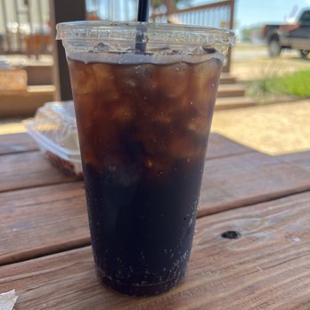 Truth BBQ - Large drink - Barbeque Near Me - Brenham, Texas