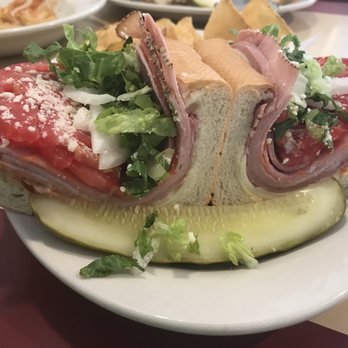 Uncle Matty's Eatery - Italian Sub - local farm tomato - Comfort Food Near Me - New Windsor, Maryland