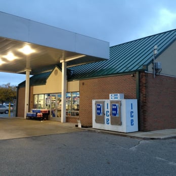Meijer Express Gas Station - Front of Station - Gas Stations Near Me - Highland, Indiana Meijer Express Gas Station - Front of Station - Gas Stations Near Me - Highland, Indiana