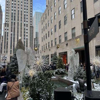 Rockefeller Center - Shopping Centers Near Me - New York, New York Rockefeller Center - Shopping Centers Near Me - New York, New York
