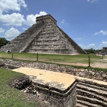 Zona Arqueológica Chichen Itzá - Landmarks & Historical Buildings Near Me - Chichen-Itzá, YUC Zona Arqueológica Chichen Itzá - Landmarks & Historical Buildings Near Me - Chichen-Itzá, YUC