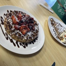 Hot Berries Waffle